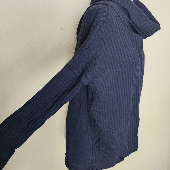 Free People Top Juicy Long Sleeve Size M oversized BLACK NWT Waffle Knit Cowl - Picture 7 of 10